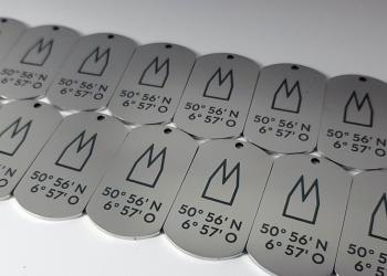 Edelstahl-Schmuckanhänger laserbeschriftet