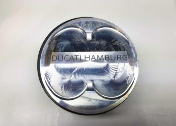 Motorradkolben aus Alu laserbeschriftet