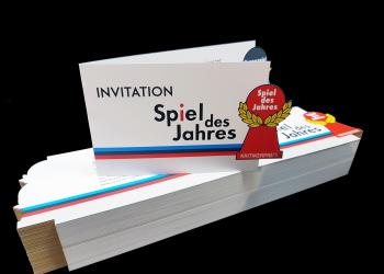 Lasergestanzte Einladungskarten